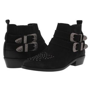Steve Madden Nann booties